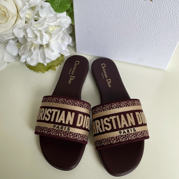 Dior Dway Slides - Picture 2 of 8